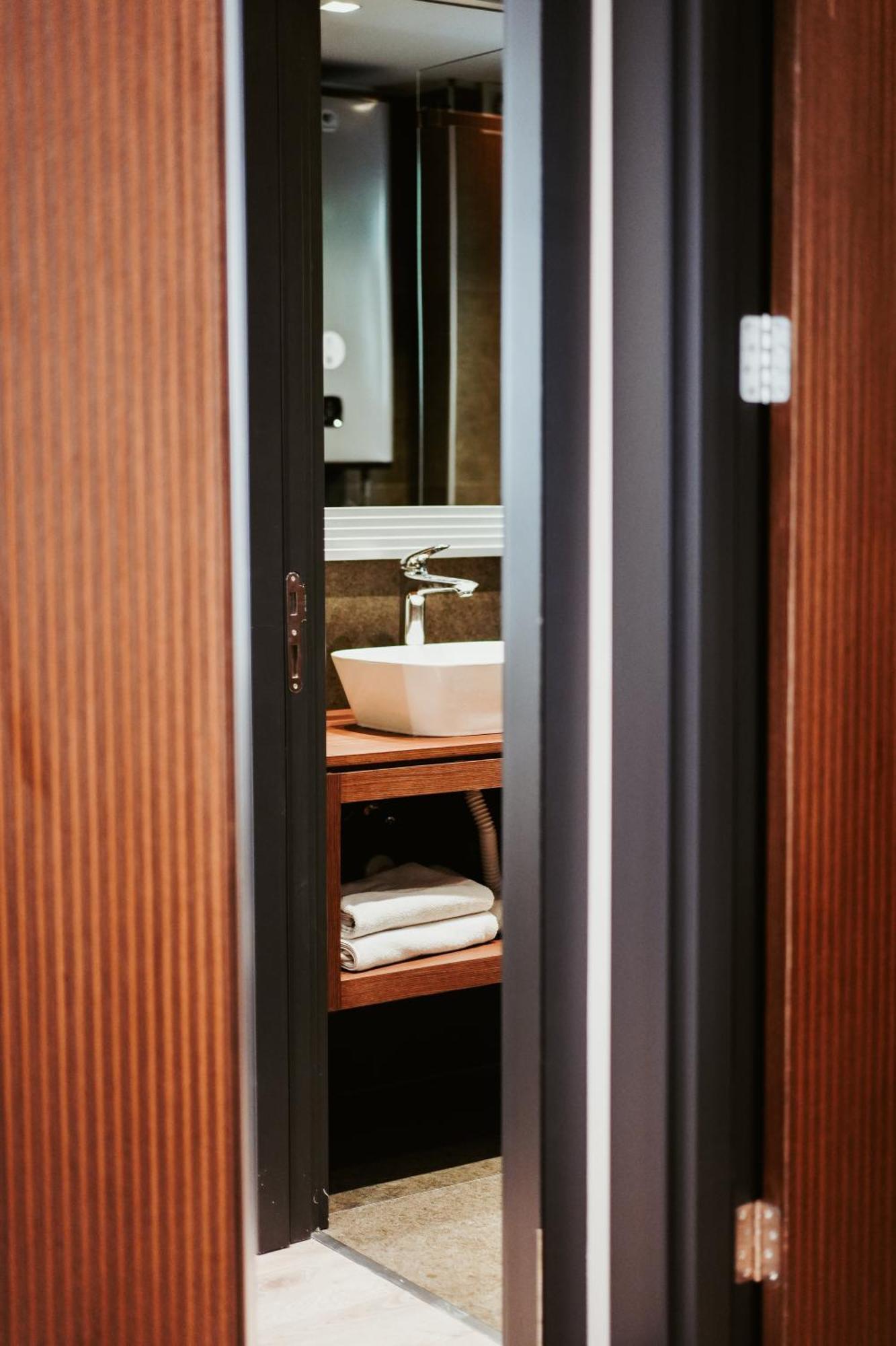 Palladium Beach Hotel- Private Beach Included Dhërmi Zewnętrze zdjęcie